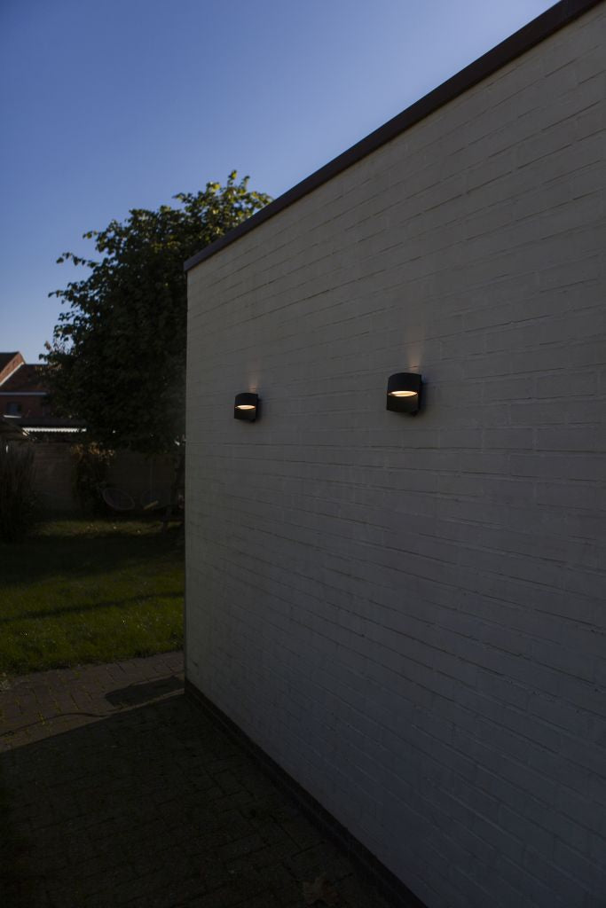 The LOTUS outdoor LED wall light - 3000K