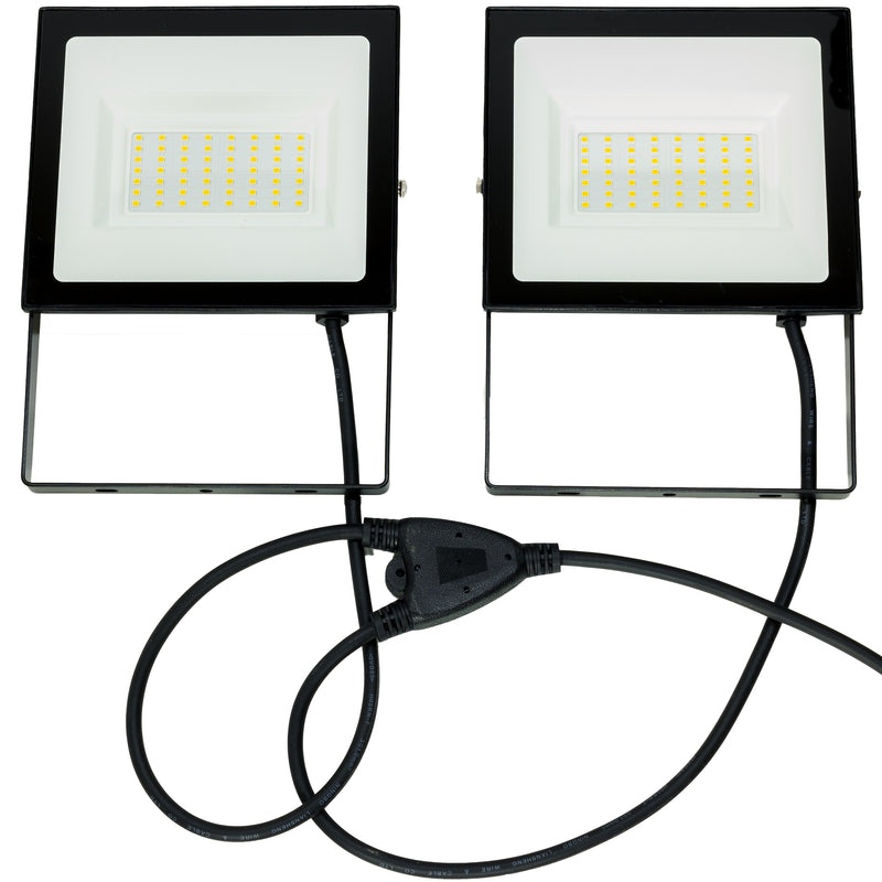 KIT 2 PROIETTORI TERMINUS 50W CAD. 4000LM CAD. CABLIATI CON TREPIEDE - ElettroWatt.eu