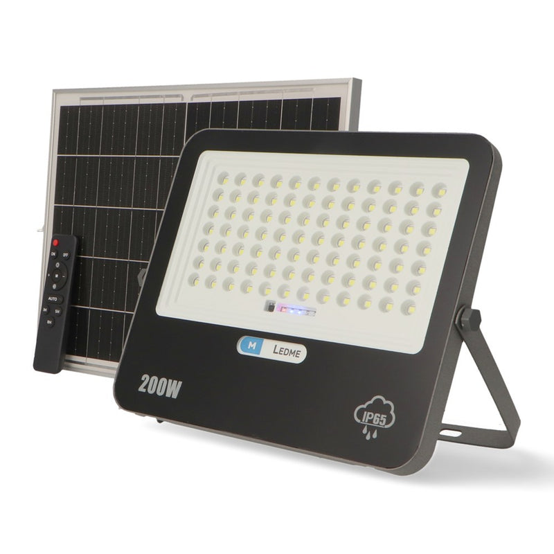 FARO SOLARE 200W 6000K MODELLO MILAN - IP65 - ElettroWatt.eu